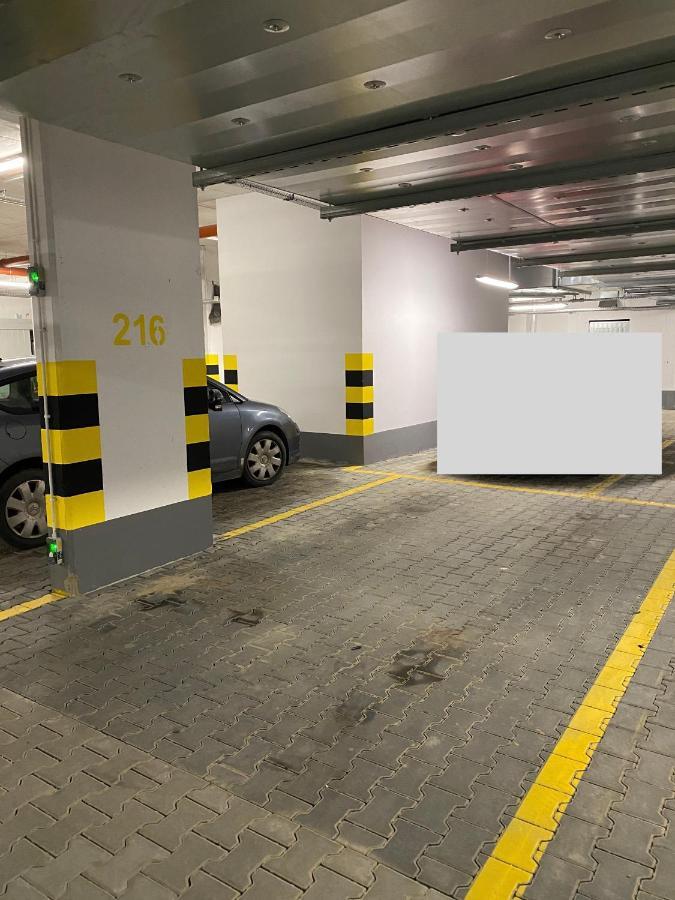 Apartamenty Magia Z Bezplatnym Parkingiem I Klimatyzacja Rzeszow Exterior photo