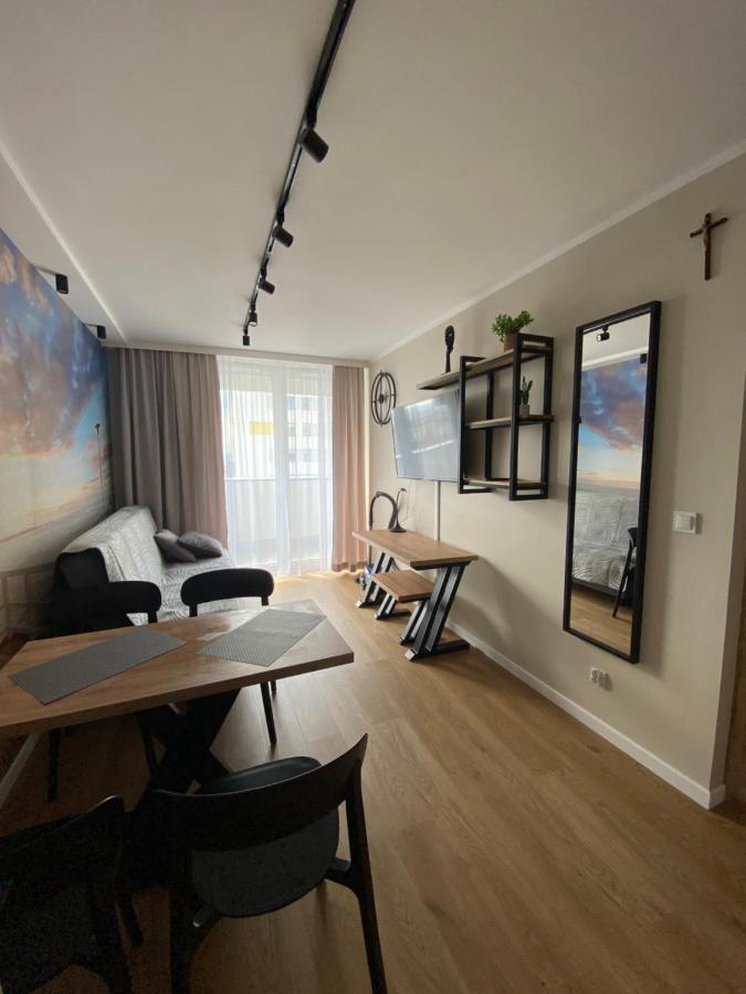 Apartamenty Magia Z Bezplatnym Parkingiem I Klimatyzacja Rzeszow Exterior photo